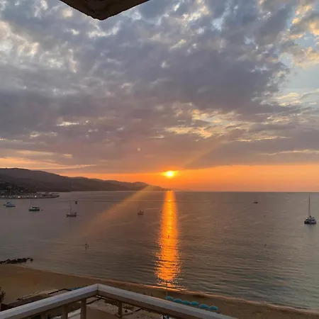 Le Lavandou, La Vue, La Vie! Appartamento Le Lavandou